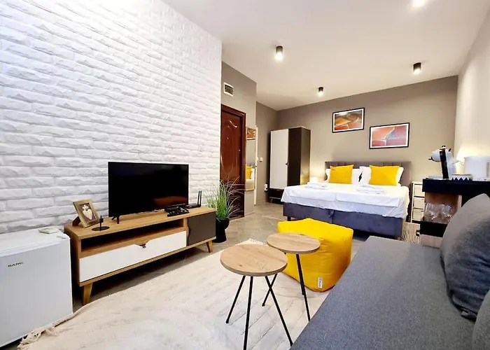 Blumar 2 In Super Center * Burgas City